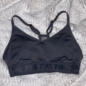 VS PINK Ultimate Lightly Lined Sports Bra - NEW